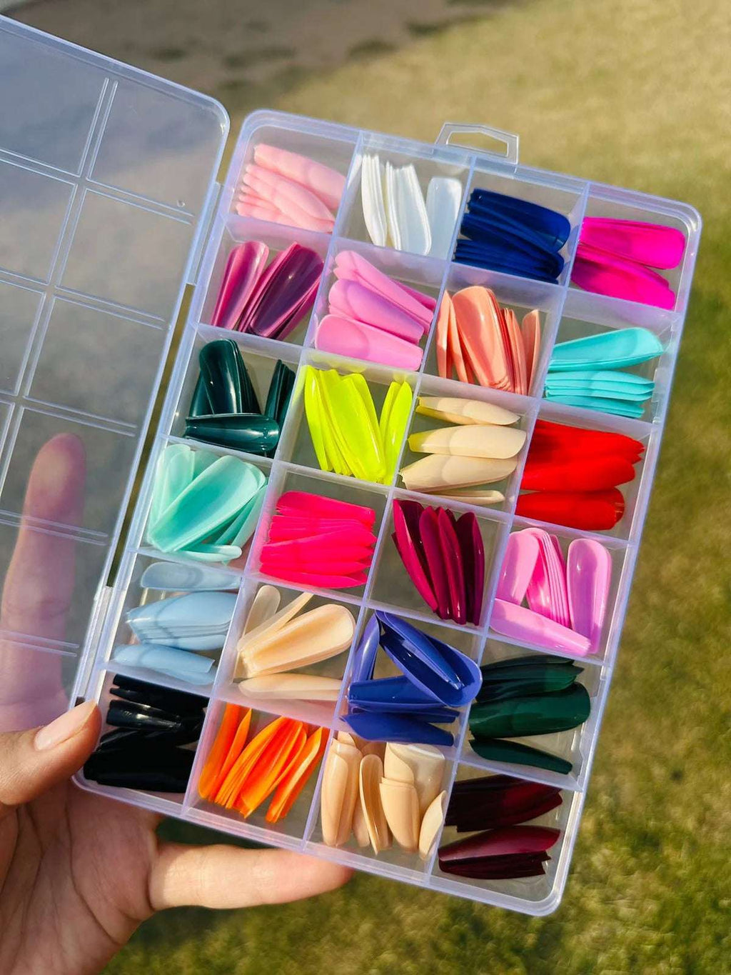 576 Pcs Reusable Fake Nails – Stunning Variety of Colors | Perfect for Girls - Link Lift Shop